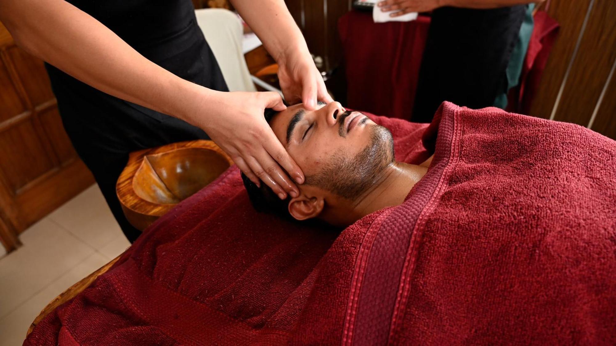 Ayurveda Bhavan Risikés Kültér fotó
