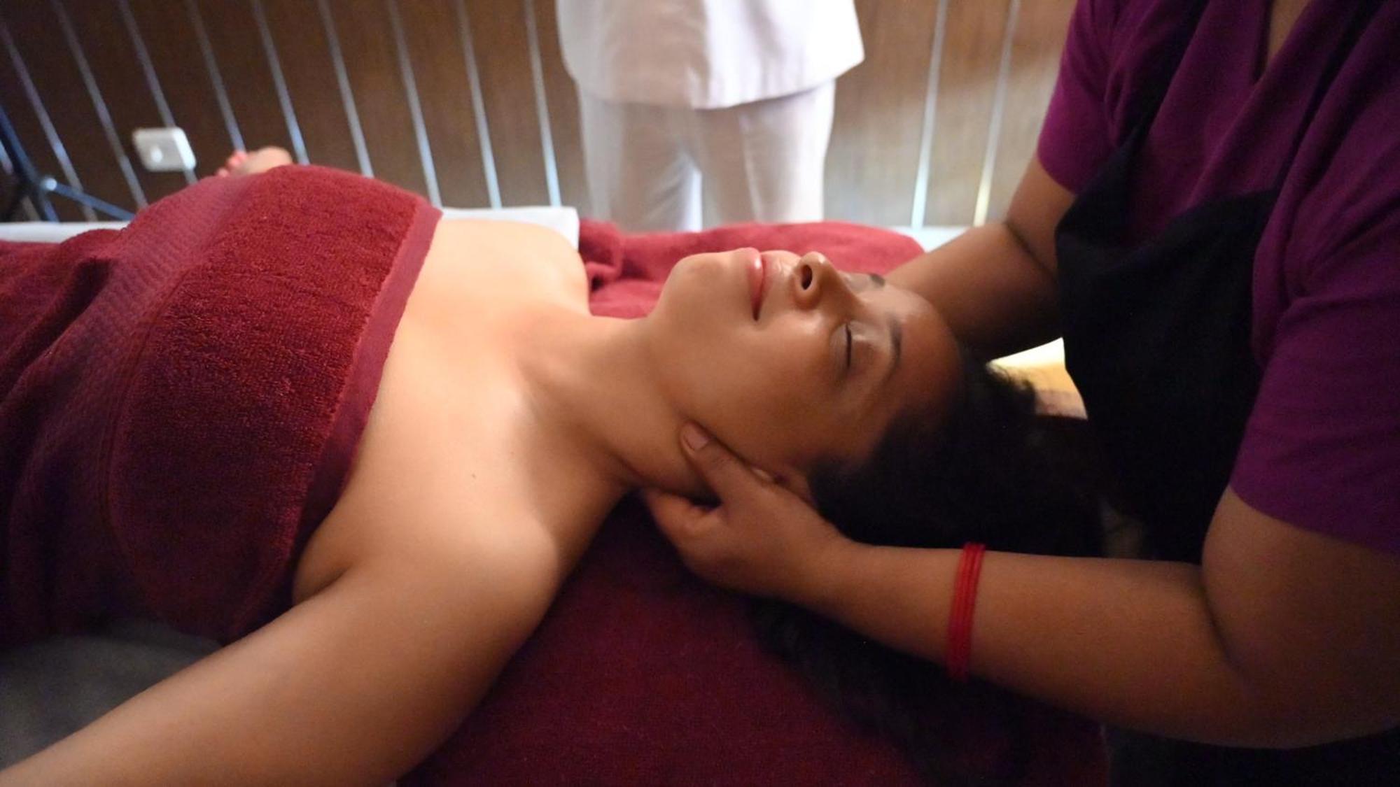 Ayurveda Bhavan Risikés Kültér fotó