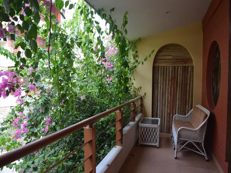 Ayurveda Bhavan Risikés Kültér fotó